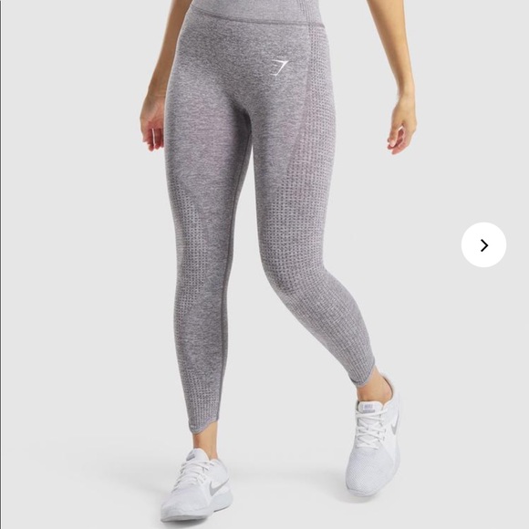 Gymshark Vital Rise Set - Picture 4 of 10